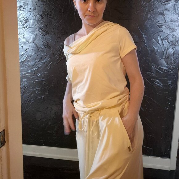 Shirt Maxi Butter Yellow Dress O.N.E from a European Brand - Picture 9 of 15